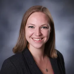 Yelena Davis headshot